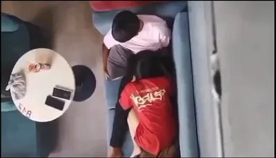Quay lén em ghệ bú mút cho em gái nơi công cộng
